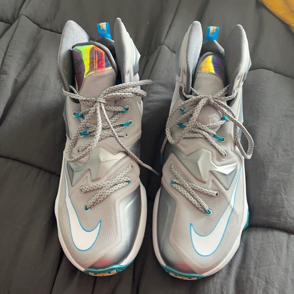 NIKE Lebron XIII - Picture 1 of 5